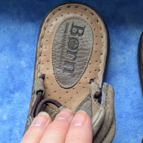 Born Majo Leather Closed Toe Sling-Back Mule - Picture 3 of 7